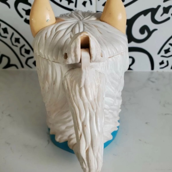 Ringling Bros Circus The Greatest Show on Earth Horse cup mug w/ hinged lid - Picture 6 of 6